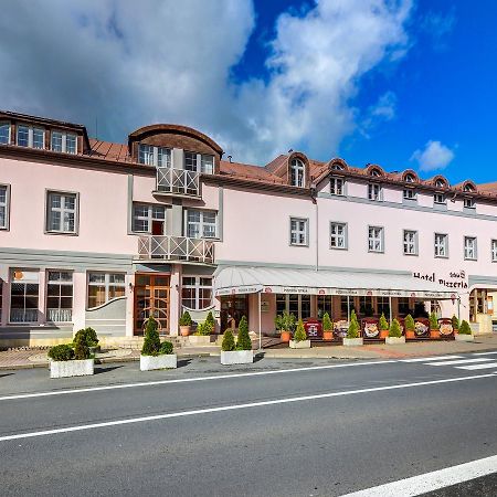 Hotel Pizzeria Istria Velké Losiny 외부 사진