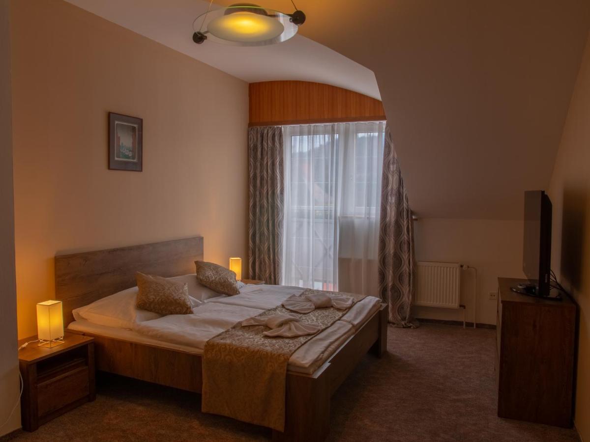 Hotel Pizzeria Istria Velké Losiny 외부 사진